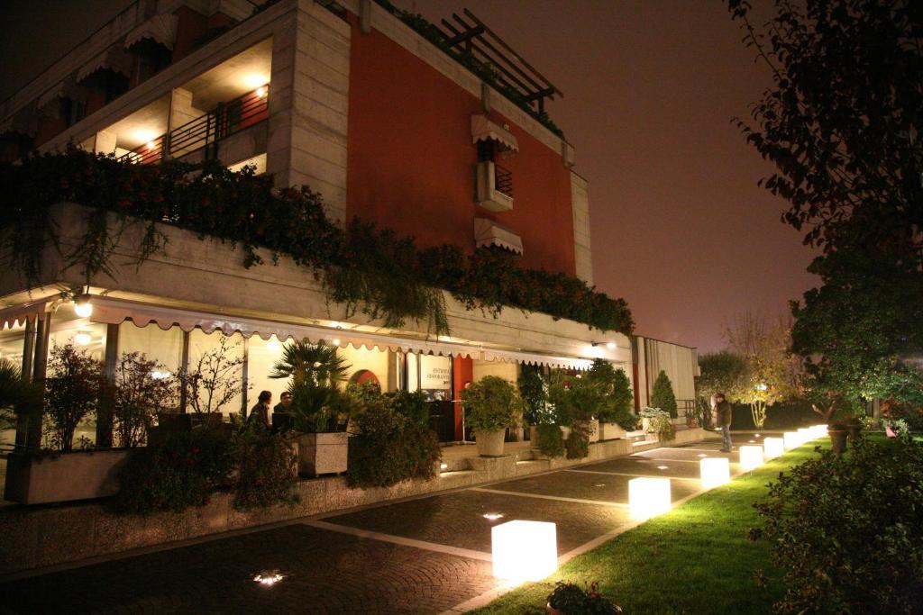 Hotel Pergola Legnago Kültér fotó